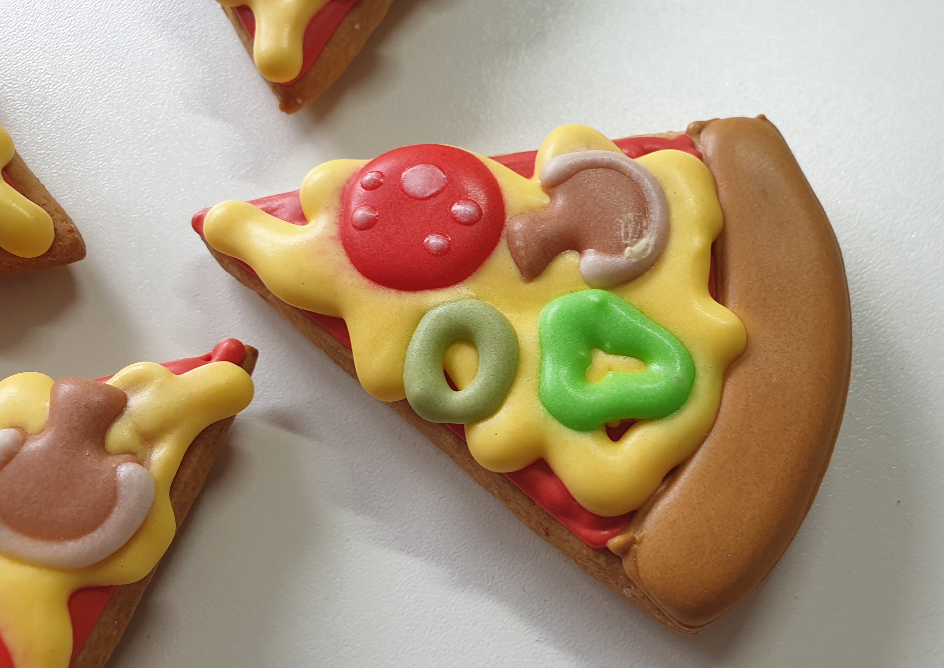 Pizza biscuits,  Party favour